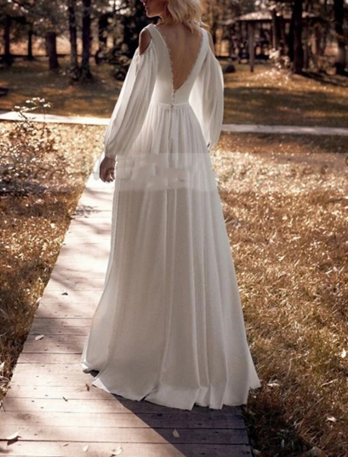 Beach Boho Wedding Dresses A-Line Off Shoulder Long Sleeve Floor Length Chiffon Bridal Gowns With Solid Color