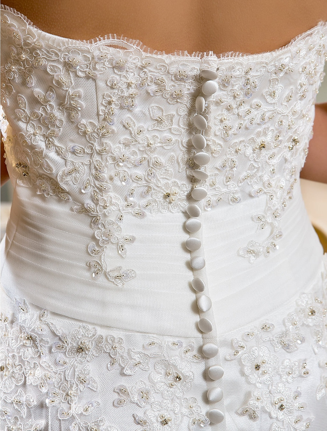 Reception Little White Dresses Wedding Dresses A-Line Sweetheart Strapless Asymmetrical Lace Bridal Gowns With Appliques Button Summer Wedding Party