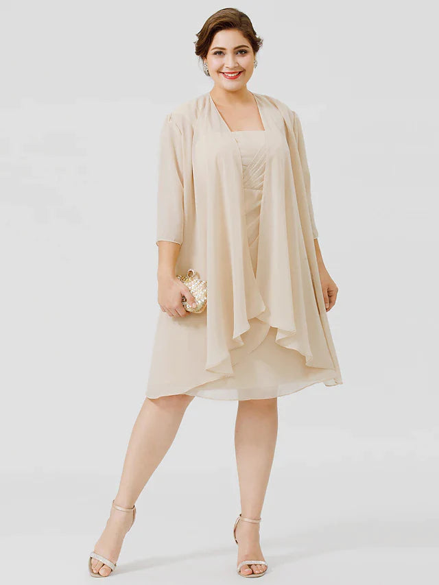 Sheath / Column Mother of the Bride Dress Plus Size Elegant Straps Knee Length Chiffon Sheer Lace Sleeveless yes with Criss Cross