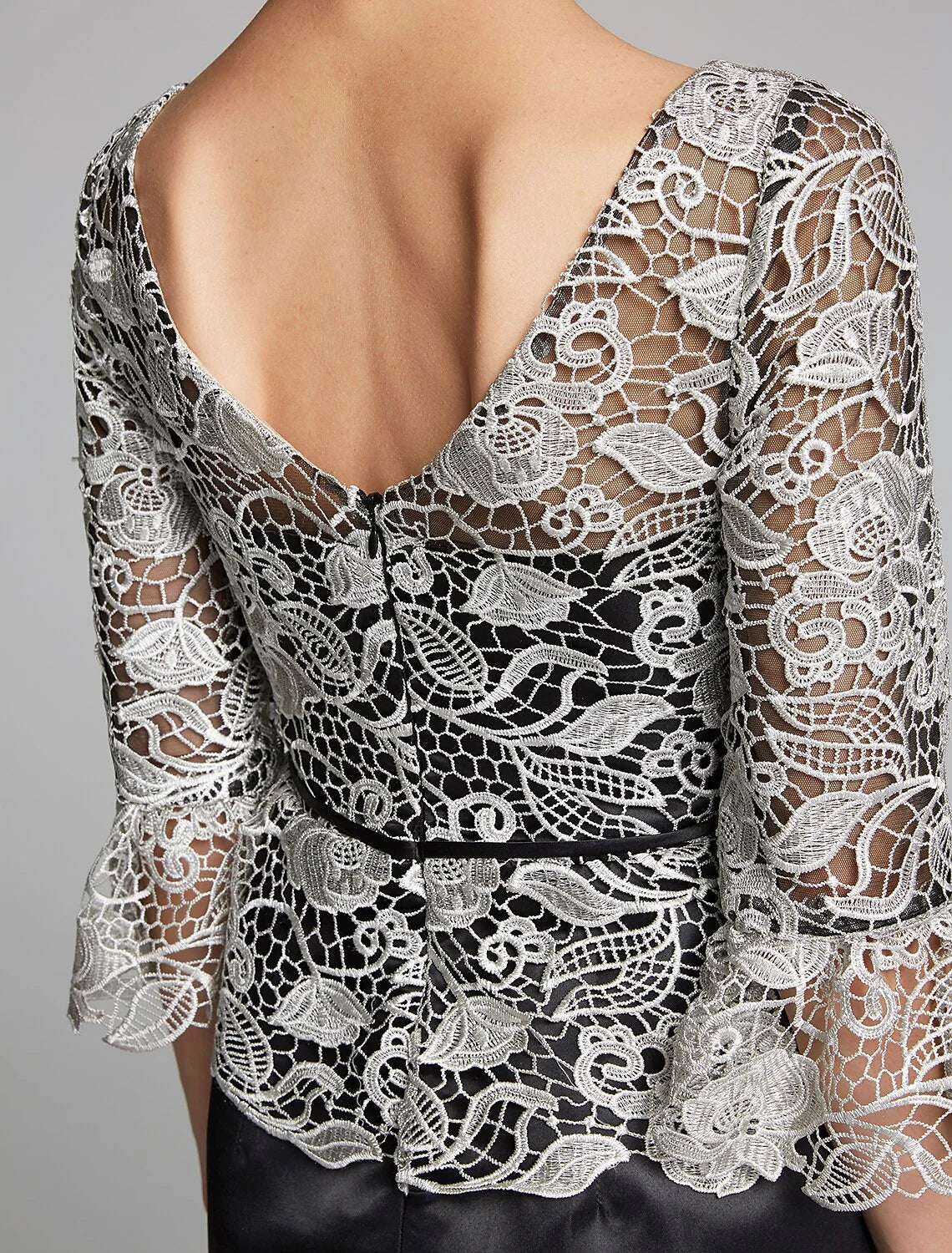 DingjiSheath / Column Mother of the Bride Dress Jewel Neck Floor Length Satin Lace 3/4 Length Sleeve with Lace