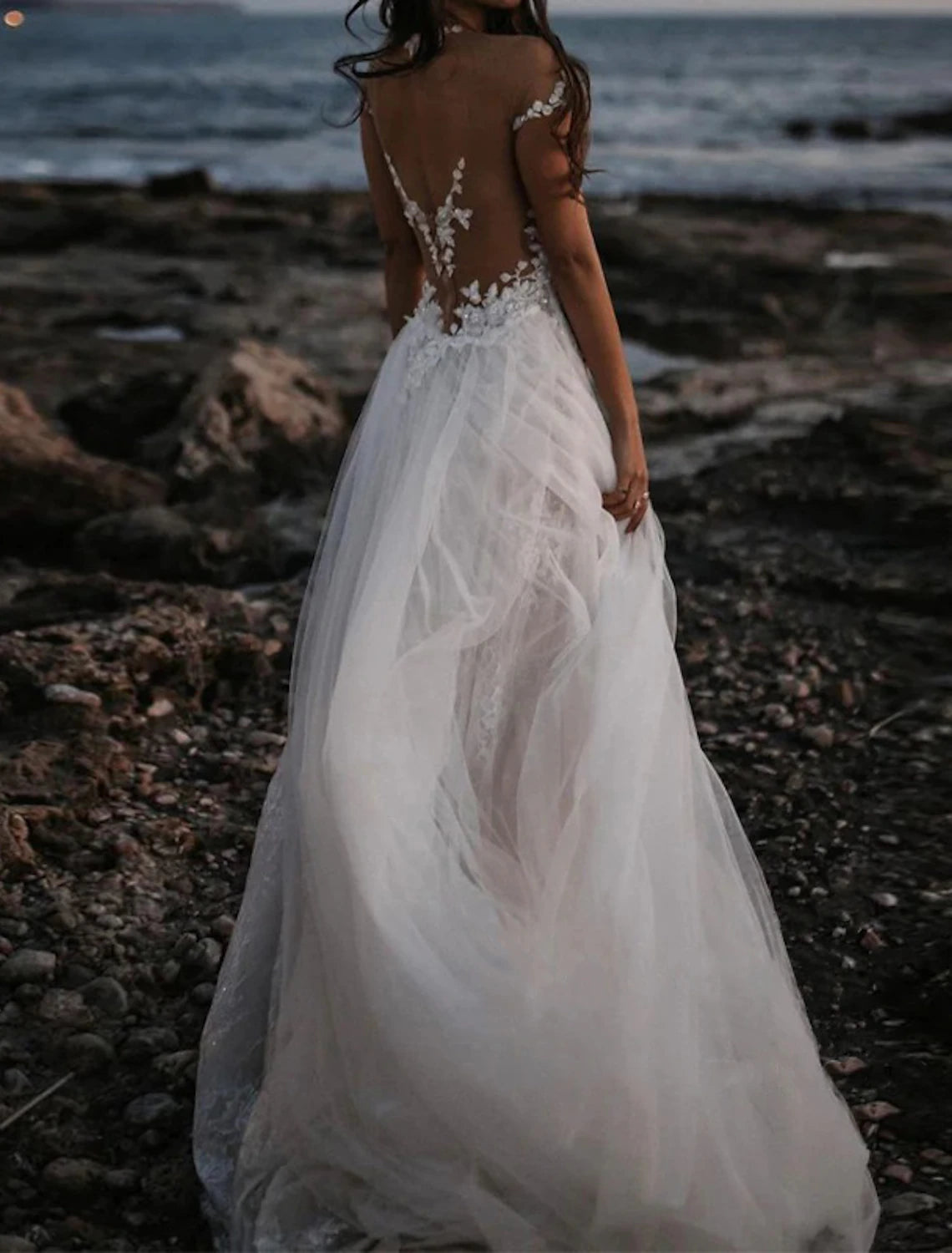 Beach Open Back Boho Wedding Dresses A-Line Off Shoulder Cap Sleeve Court Train Lace Bridal Gowns With Appliques Solid Color Summer Fall Wedding Party , Women's Clothing