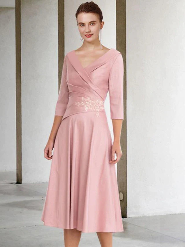 A-Line Mother of the Bride Dress Vintage Elegant V Neck Tea Length Satin Lace Half Sleeve with Appliques Side-Draped