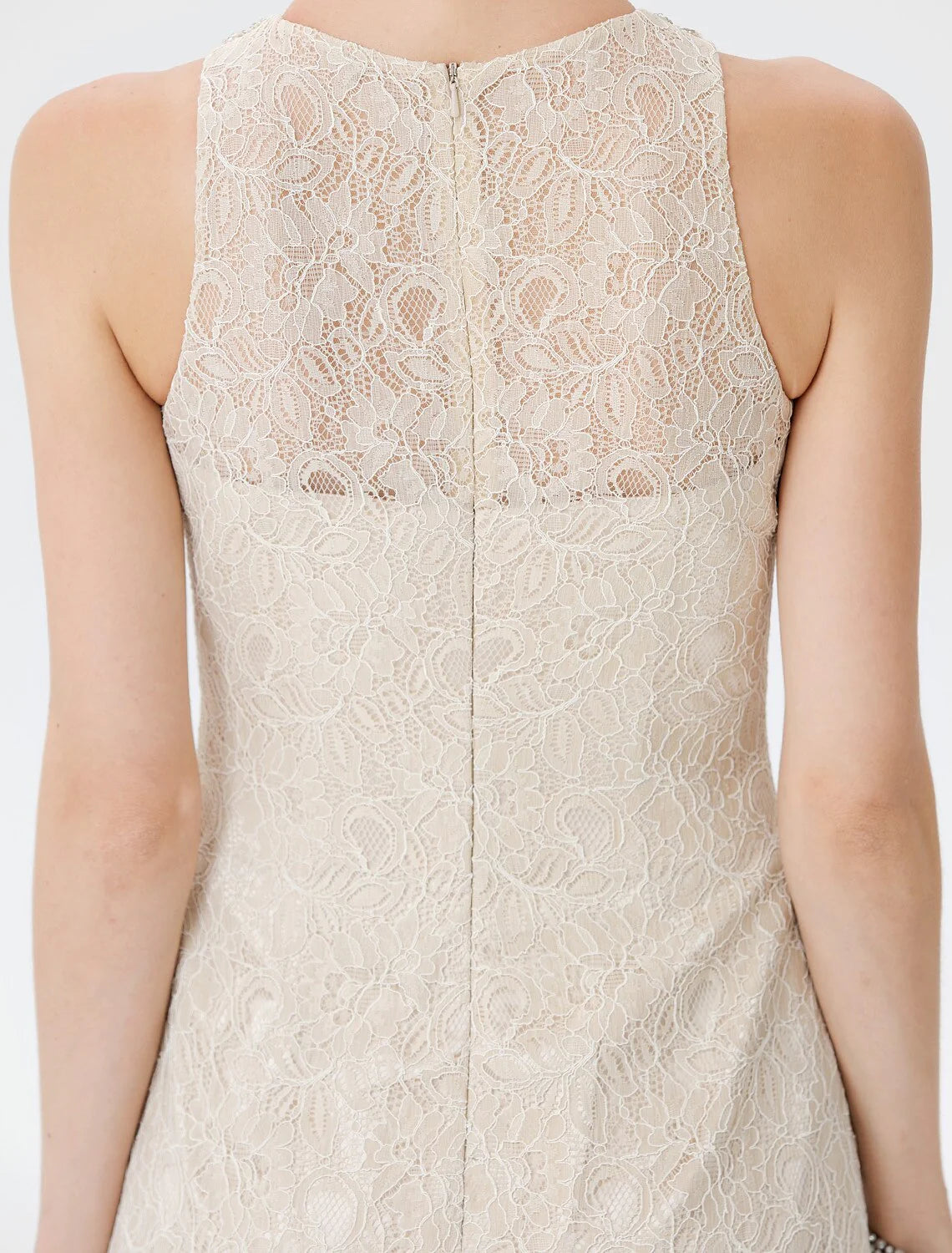 Sheath / Column Mother of the Bride Dress Elegant See Through Illusion Neck Floor Length Lace Sleeveless with Crystals Beading