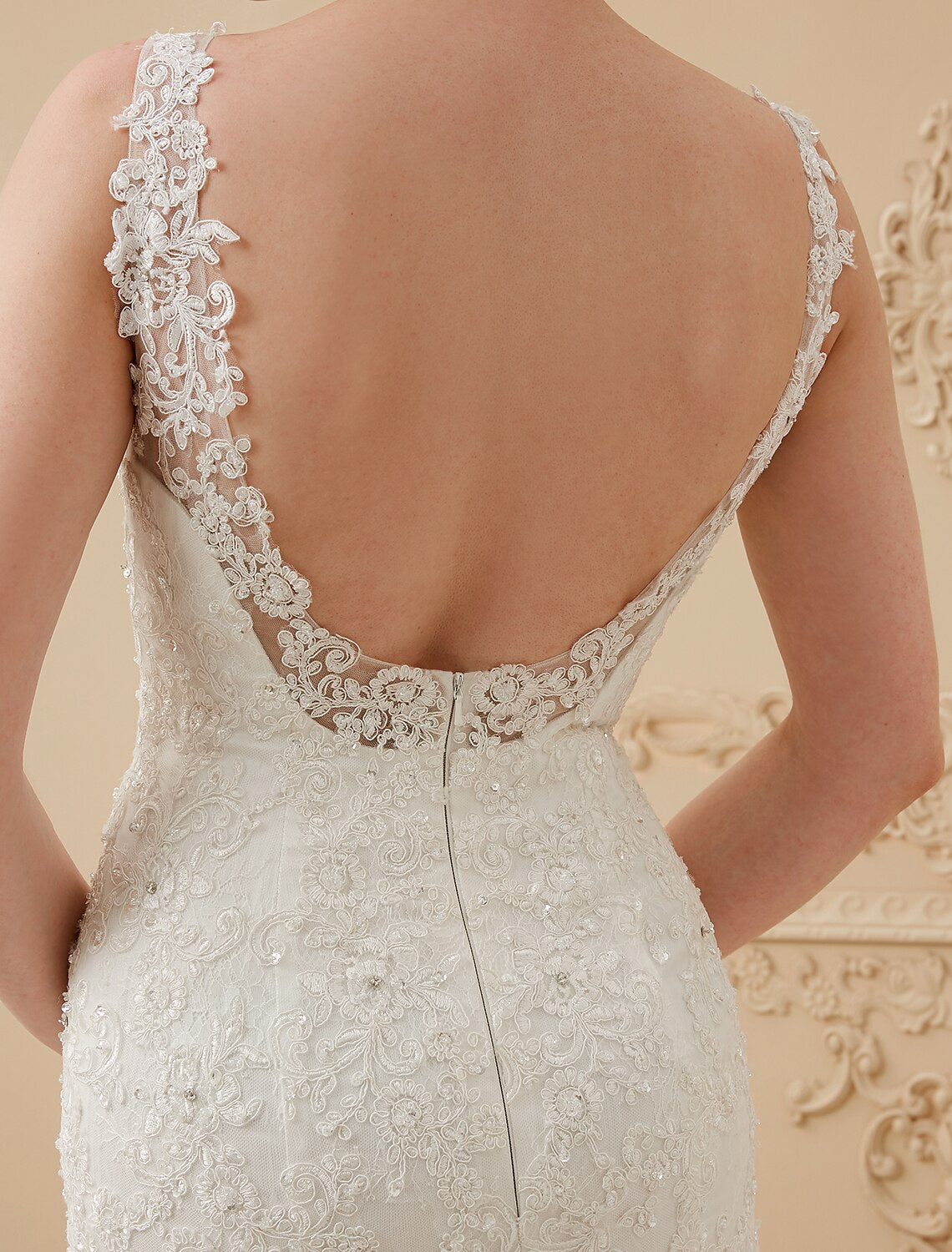 Hall Wedding Dresses Mermaid / Trumpet Scoop Neck Regular Straps Chapel Train Tulle Over Lace Bridal Gowns With Beading