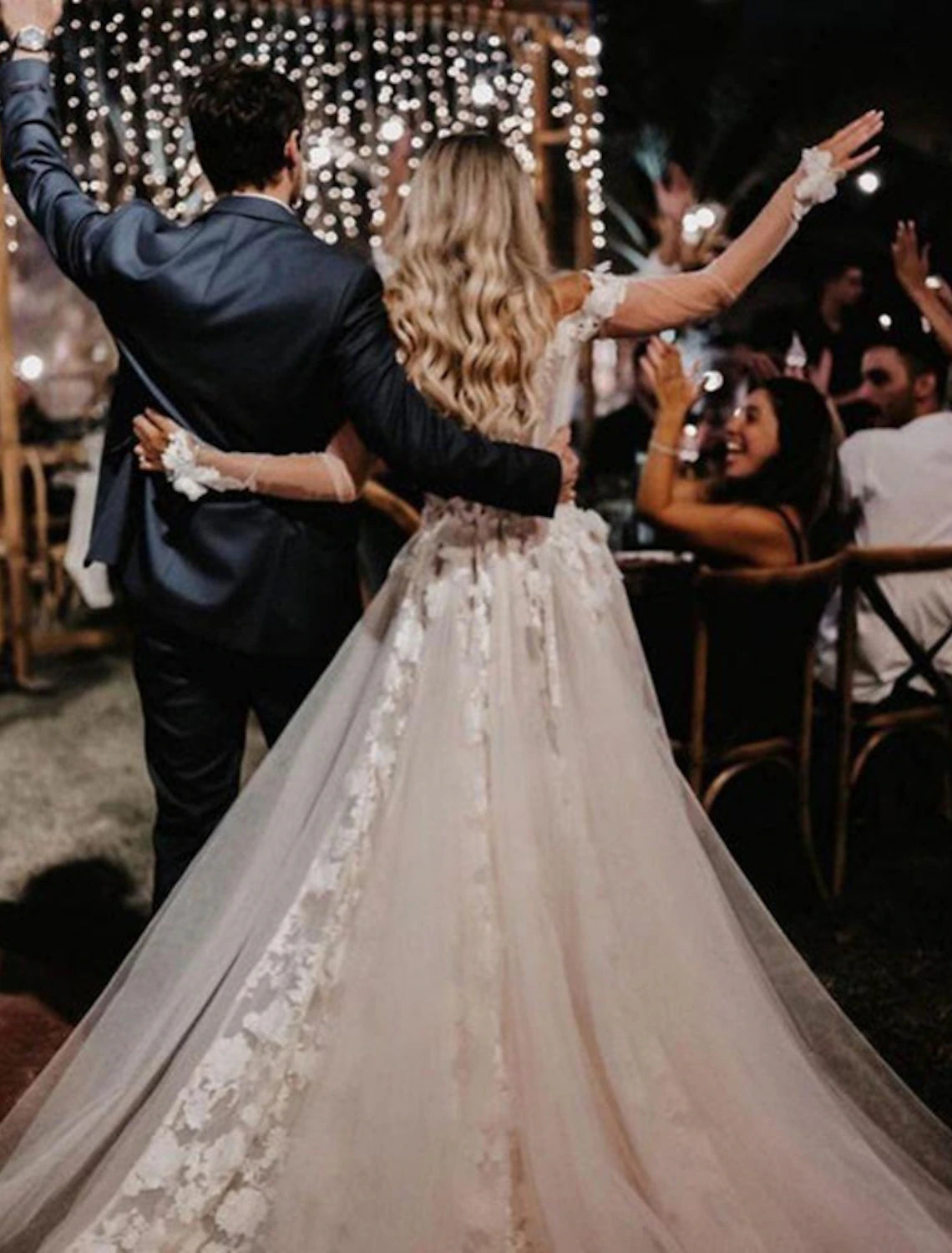 Engagement Formal Wedding Dresses A-Line Off Shoulder Cap Sleeve Court Train Bridal Gowns With Appliques