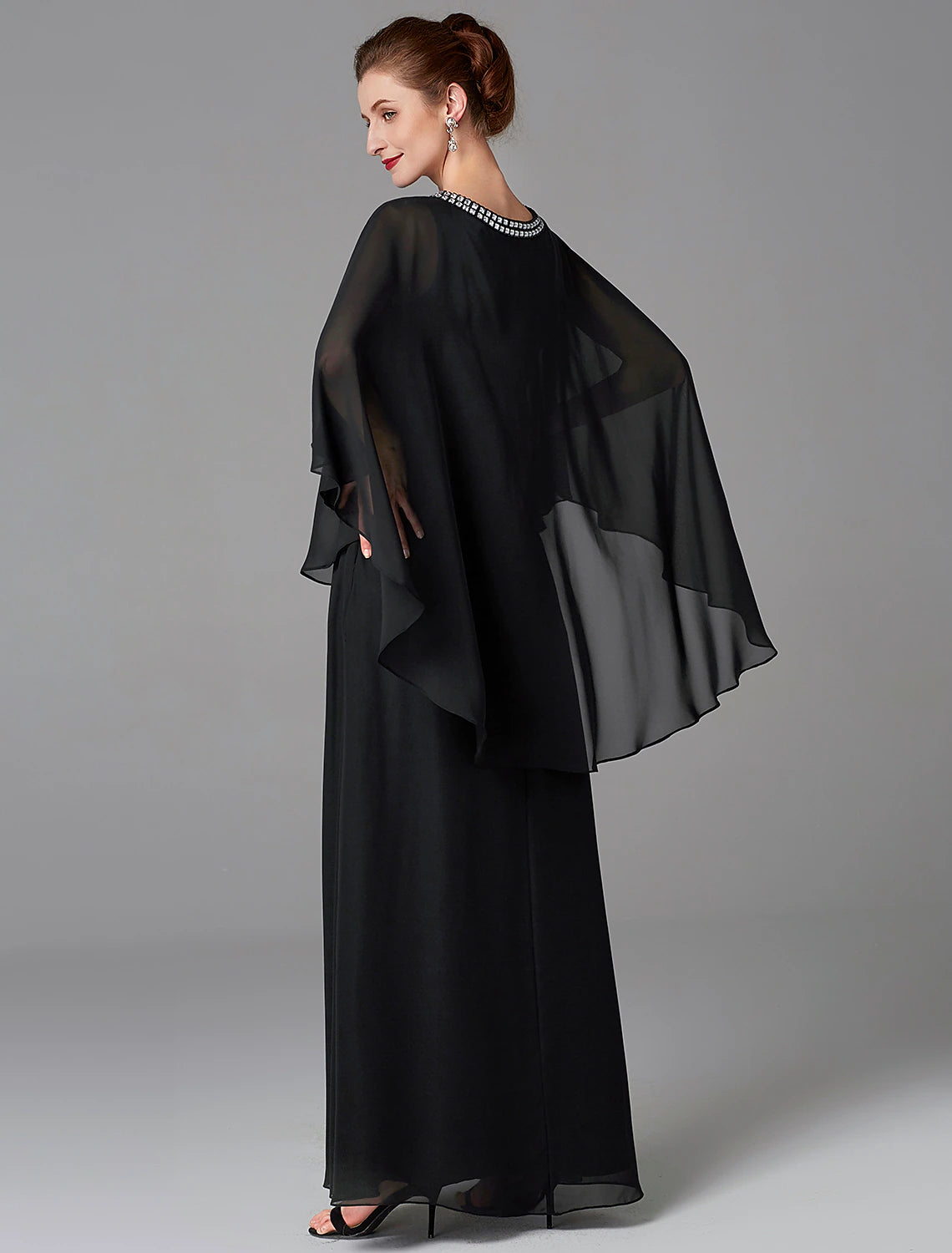 A-Line Mother of the Bride Dress Wedding Guest Plus Size Elegant Jewel Neck Floor Length Chiffon Sleeveless with Beading 2023