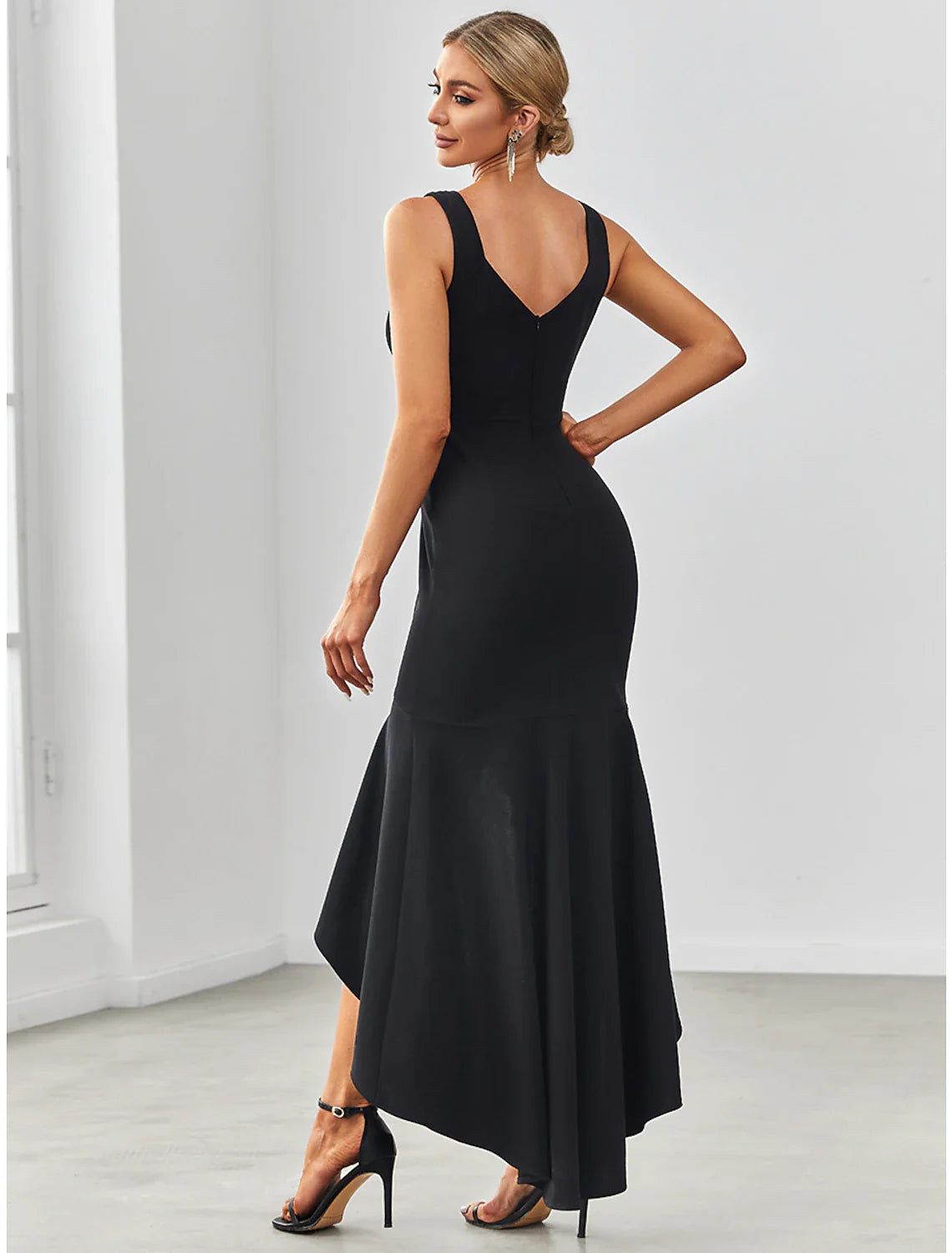 DingjiMermaid / Trumpet Evening Gown Sexy Dress Formal Wedding Guest Asymmetrical Sleeveless V Neck Nylon V Back with Ruffles Draping