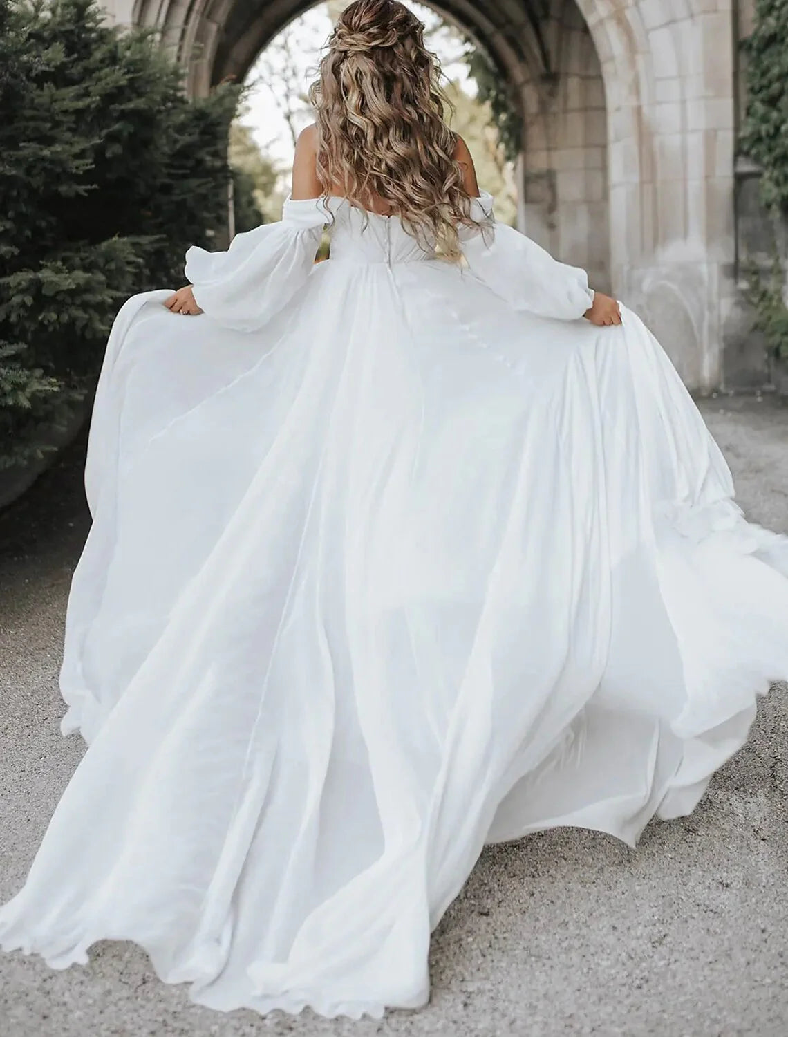 DingjiBeach Wedding Dresses A-Line Off Shoulder Long Sleeve Chapel Train Chiffon Bridal Gowns With Split Front Solid Color
