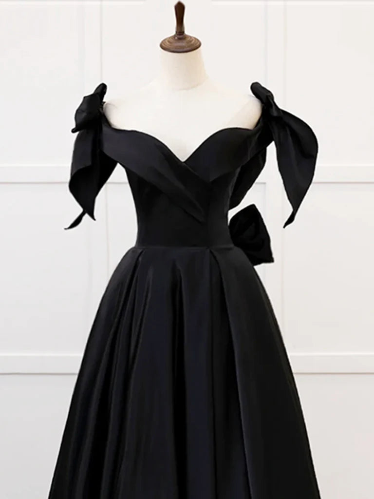A-Line Sweetheart neck Satin Black Long Prom Dress