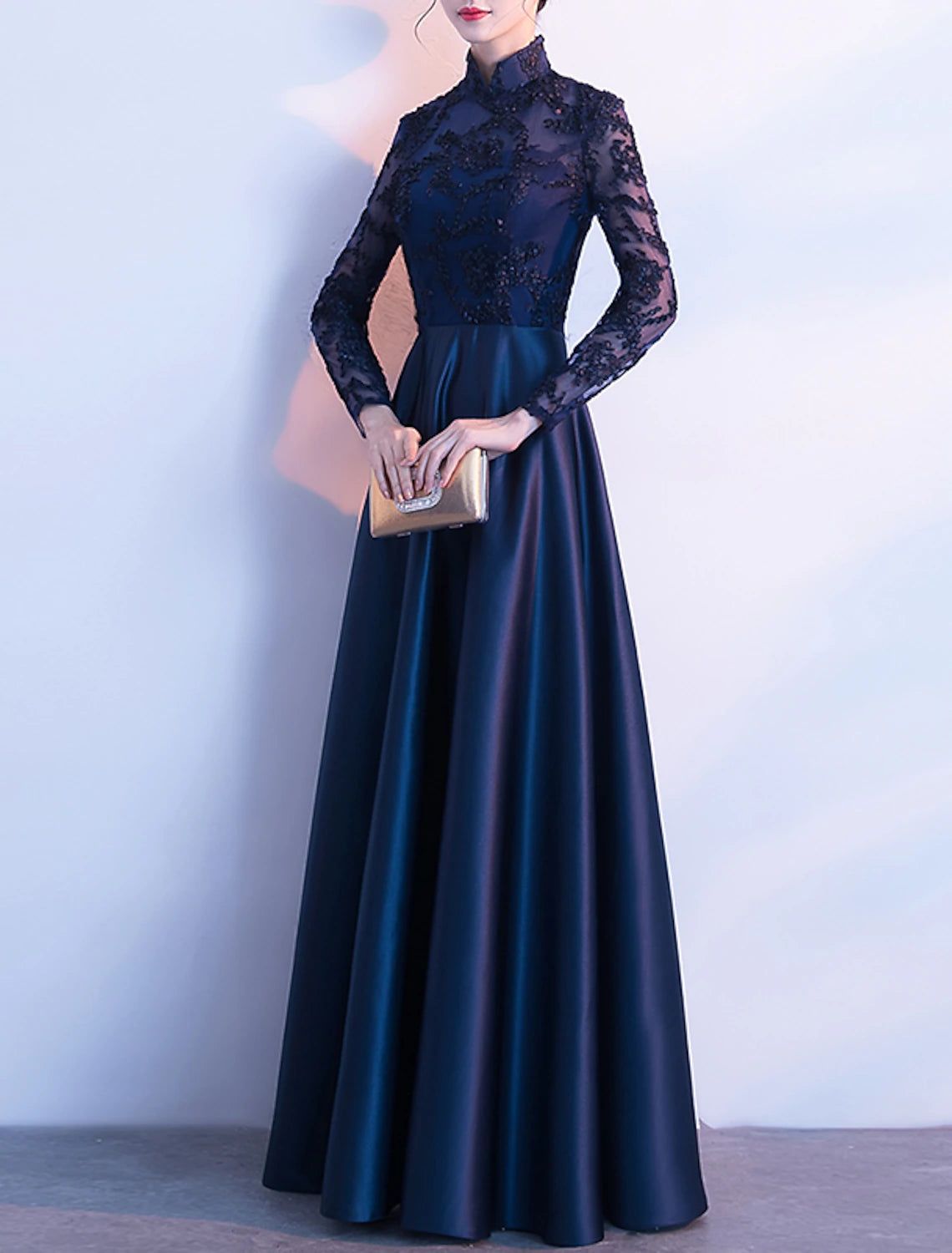 A-Line Party Dress Chinese Style Vintage Prom Formal Evening Dress Stand Collar Long Sleeve Floor Length Satin with Pleats Appliques