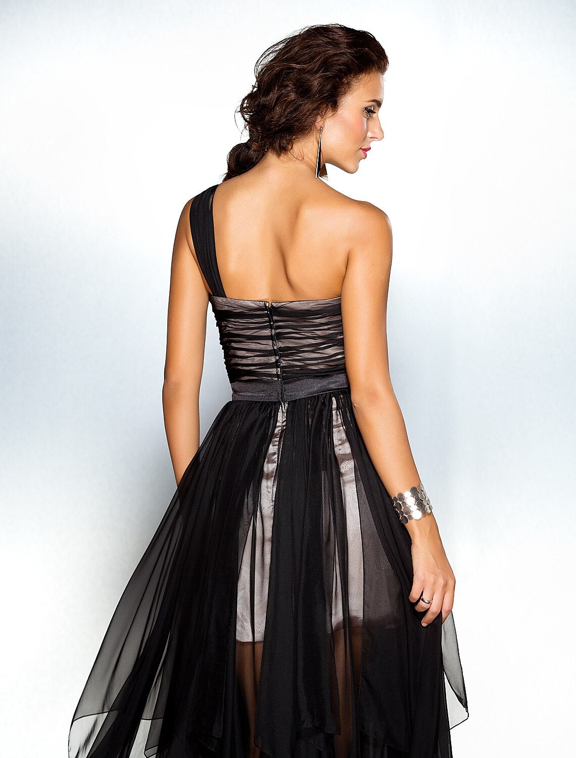 Sheath / Column Celebrity Style Dress Formal Evening Military Ball Floor Length Sleeveless One Shoulder Chiffon with Criss Cross Beading