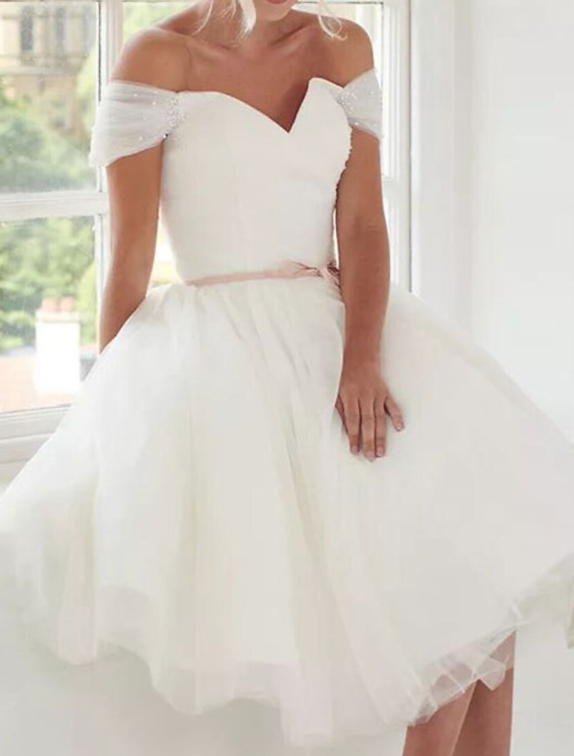 Reception Little White Dresses Wedding Dresses A-Line Off Shoulder Cap Sleeve Knee Length Lace Bridal Gowns With Sash / Ribbon Solid Color