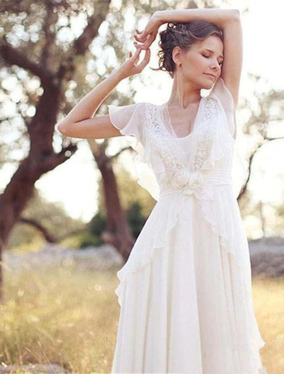 Beach Boho Wedding Dresses A-Line V Neck Short Sleeve Floor Length Chiffon Bridal Gowns With Beading Appliques Summer Wedding Party