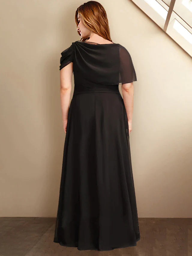 A-Line Plus Size Curve Mother of the Bride Dresses Elegant Dress Formal Floor Length Sleeveless Jewel Neck Chiffon with Ruched Crystals Ruffles