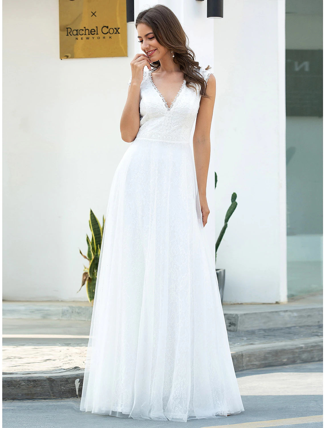 Beach Wedding Dresses A-Line V Neck Cap Sleeve Floor Length Lace Bridal Gowns With Lace Summer Wedding Party