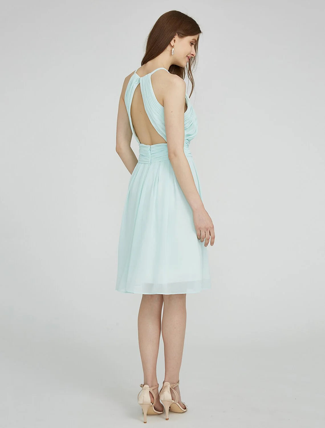 DingjiSheath / Column Jewel Neck Knee Length Chiffon Bridesmaid Dress with Ruched / Side Draping