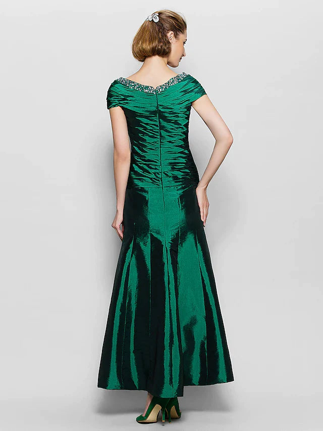 A-Line Mother of the Bride Dress Vintage Inspired V Neck Ankle Length Taffeta Short Sleeve with Beading Side Draping