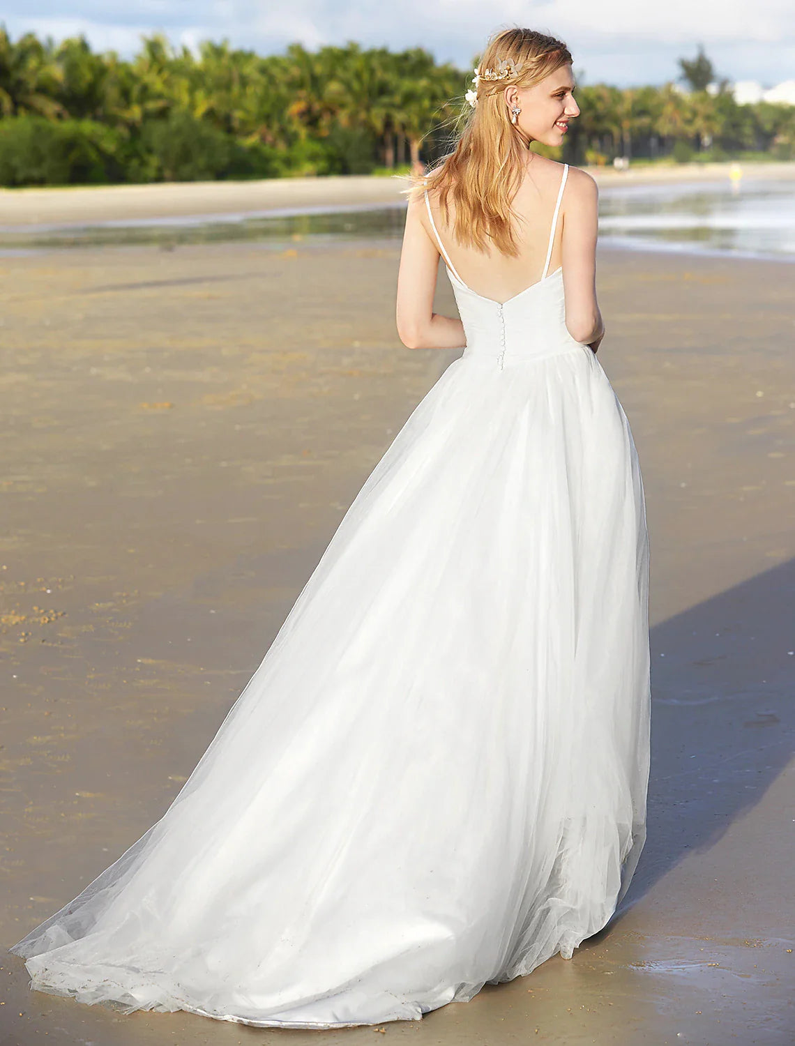 Beach Wedding Dresses A-Line Spaghetti Strap Sleeveless Sweep / Brush Train Chiffon Bridal Gowns With Sashes / Ribbons