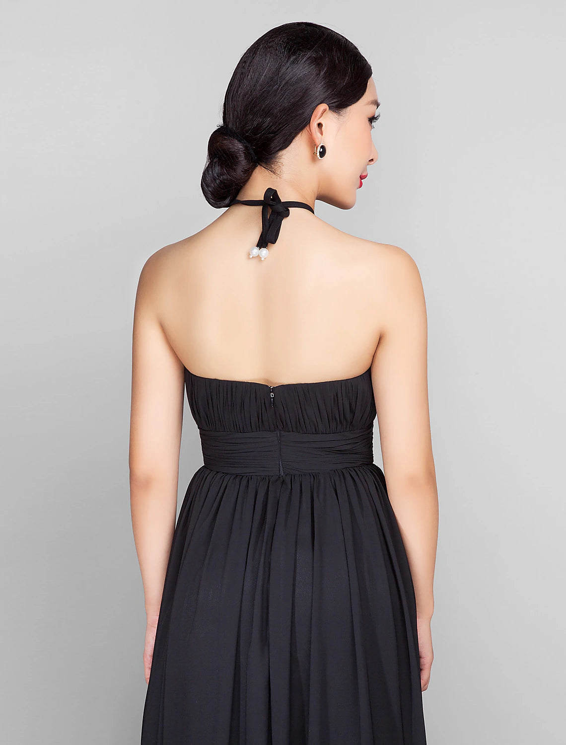 A-Line Open Back Keyhole Formal Evening Wedding Party Military Ball Dress High Neck Sleeveless Floor Length Chiffon with Beading