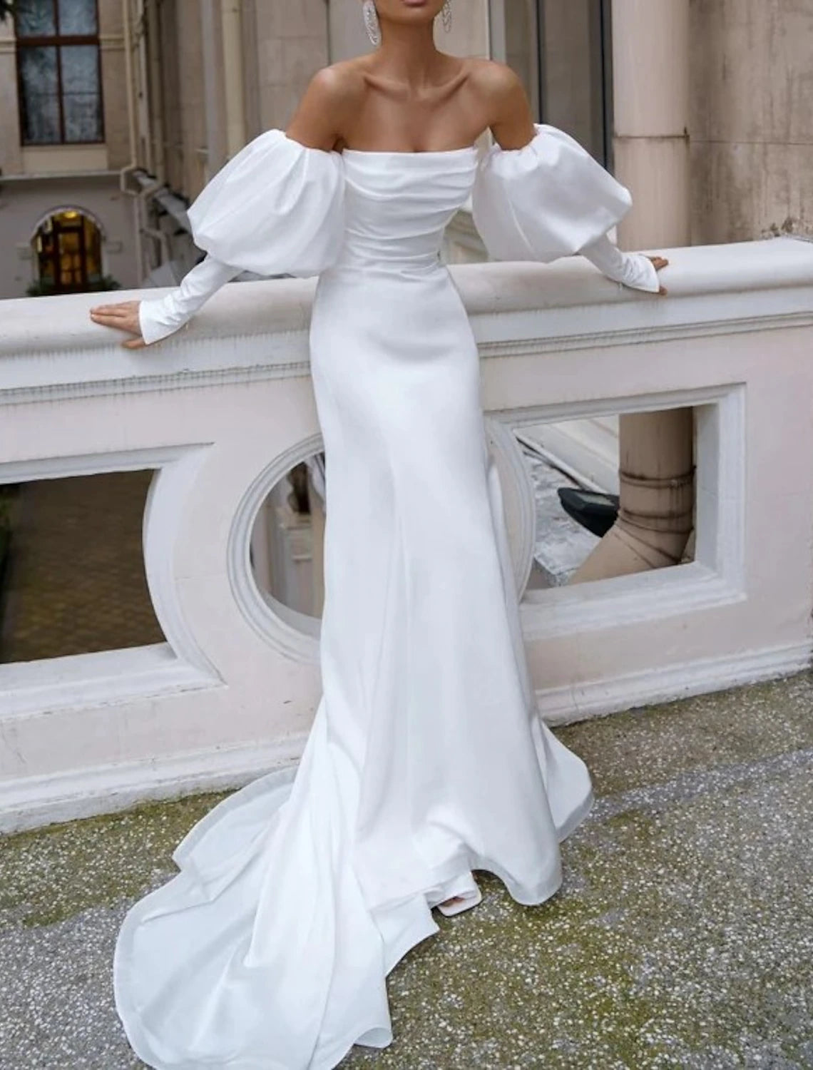 Hall Casual Wedding Dresses Mermaid / Trumpet Off Shoulder Long Sleeve Court Train Satin Bridal Gowns With Ruched Solid Color Summer Wedding Party