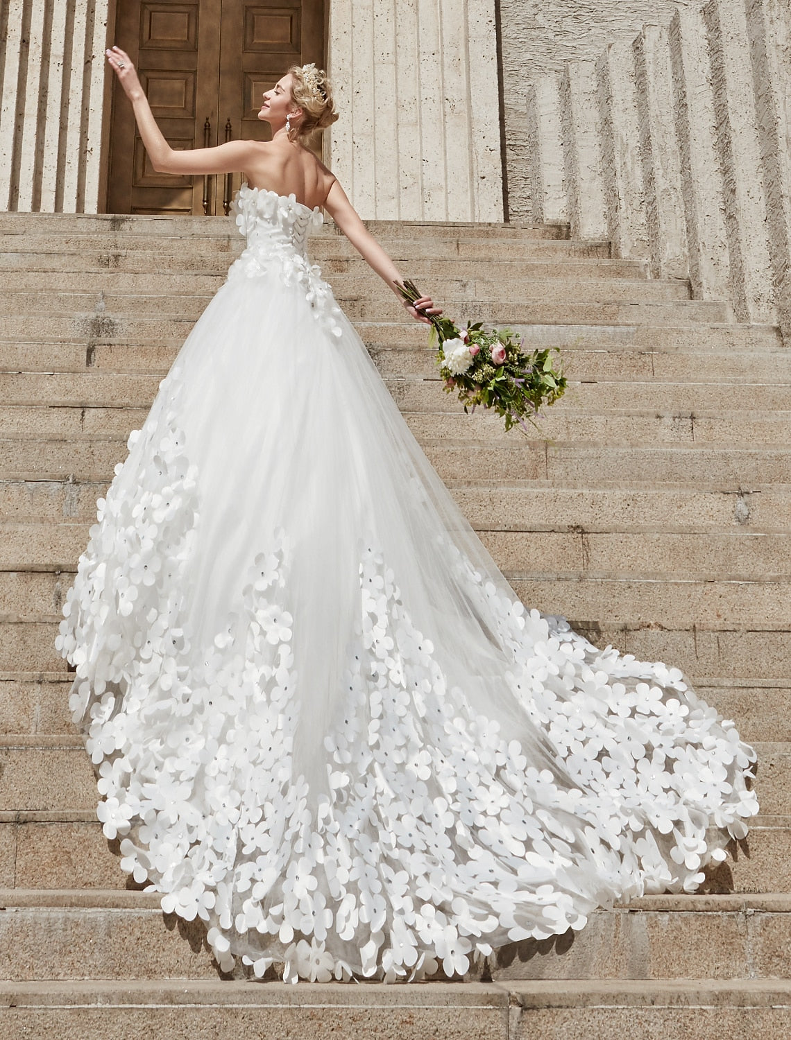 Engagement Sexy Formal Fall Wedding Dresses Mermaid / Trumpet Off Shoulder Cap Sleeve Chapel Train Lace Church Bridal Gowns With Appliques 2023 Summer Wedding Party