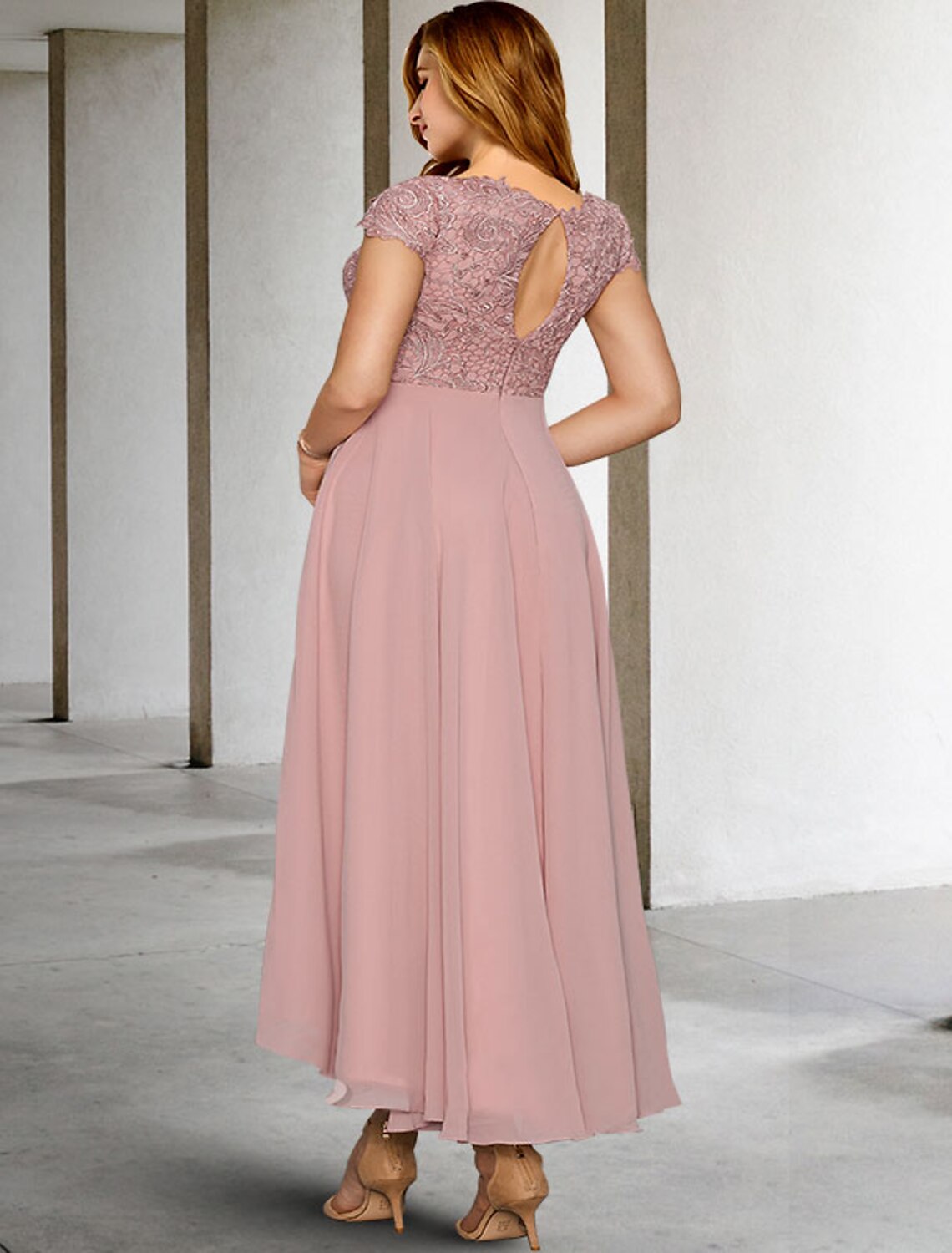 A-Line Plus Size Curve Mother of the Bride Dresses Elegant Dress Formal Asymmetrical Short Sleeve Jewel Neck Chiffon with Pleats Appliques