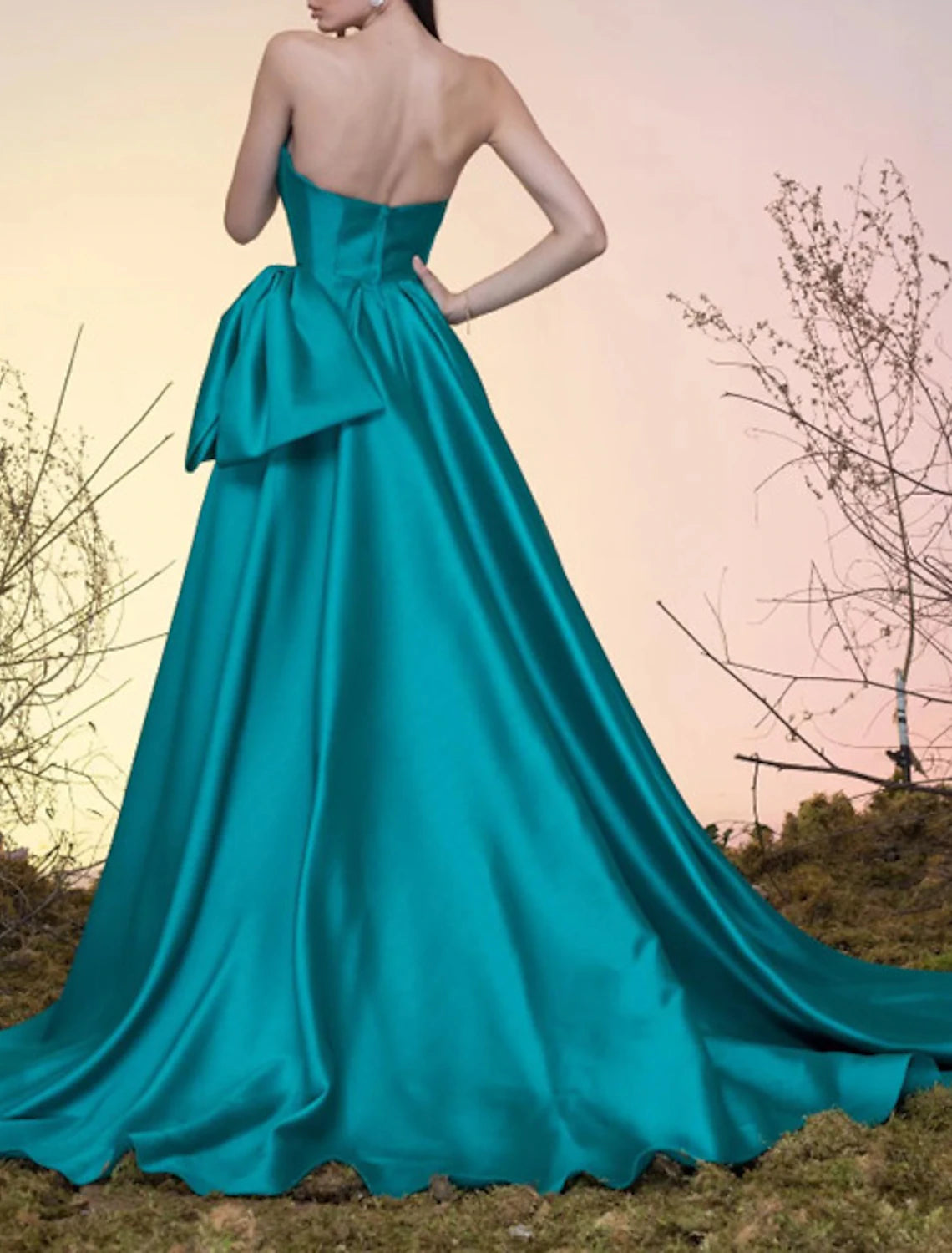 A-Line Party Dress Celebrity Style Elegant Vintage Wedding Guest Prom Dress Strapless Sleeveless Court Train Satin with Bow(s) Overskirt