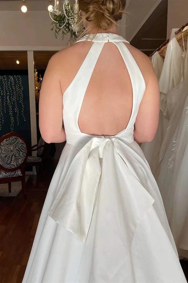 Ivory Satin Deep V-neck Wedding Dresses With Pockets Bridal Gowns