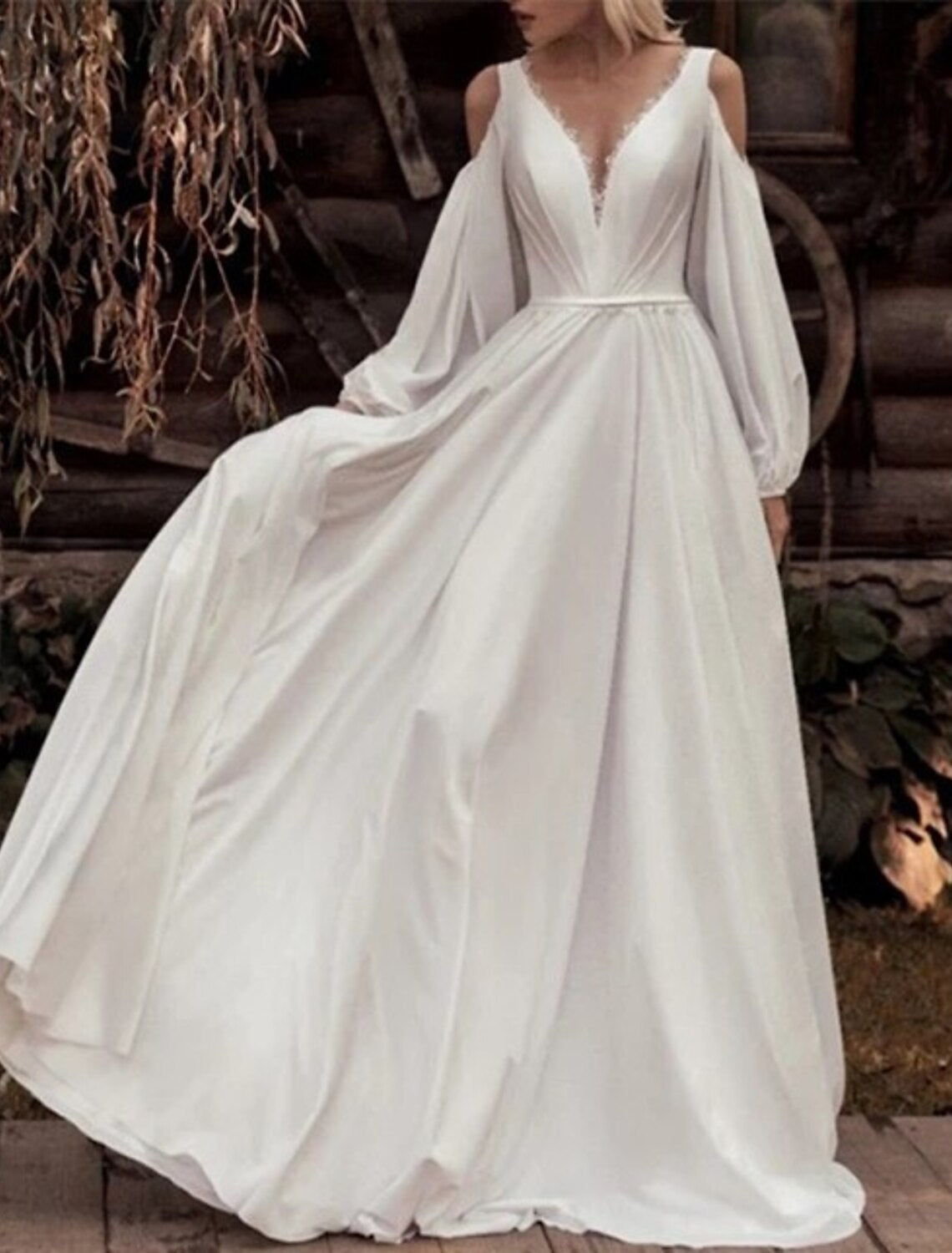 Beach Boho Wedding Dresses A-Line Off Shoulder Long Sleeve Floor Length Chiffon Bridal Gowns With Solid Color