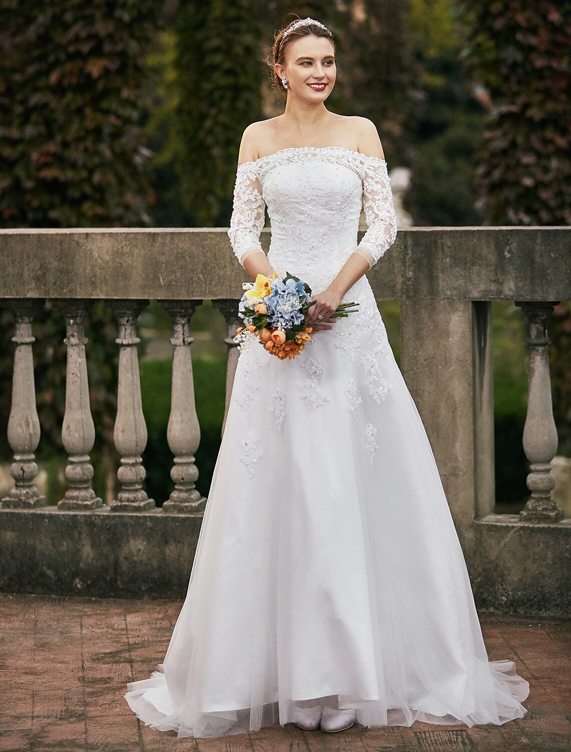 Hall Wedding Dresses A-Line Off Shoulder 3/4-Length Sleeve Sweep / Brush Train Lace Bridal Gowns With Beading Appliques