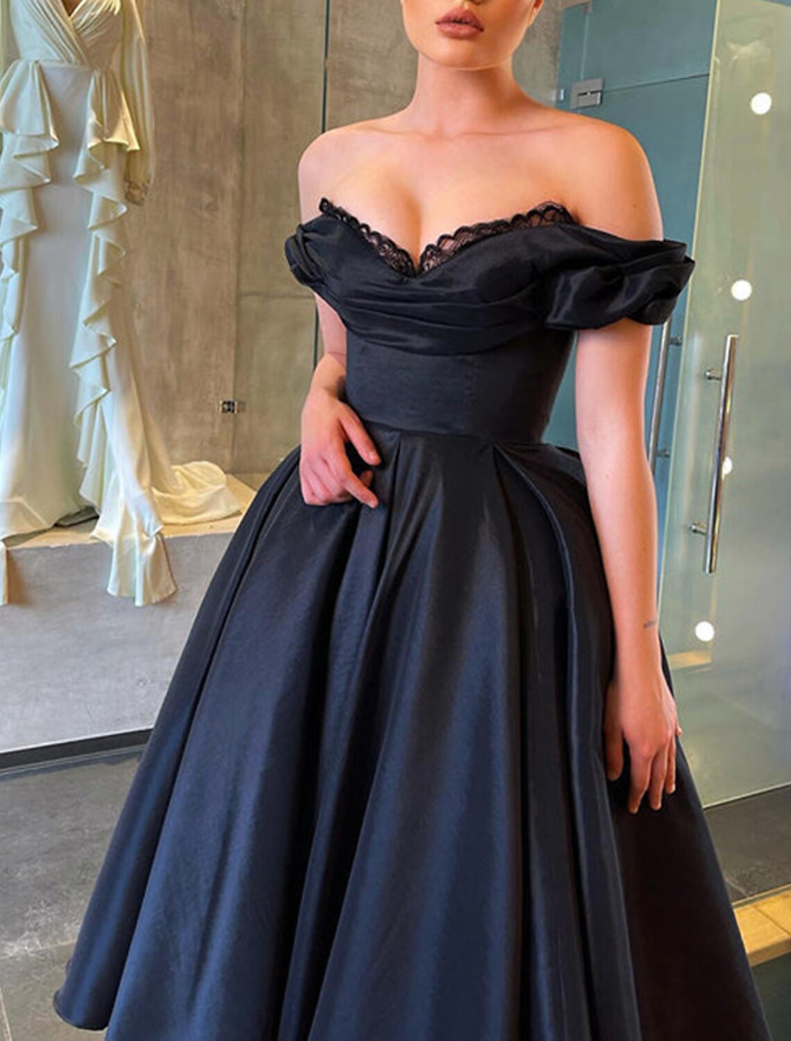 A-Line Prom Black Dress Plus Size Vintage Dress Masquerade Wedding Party Tea Length Short Sleeve Off Shoulder Fall Wedding Guest Satin with Ruched