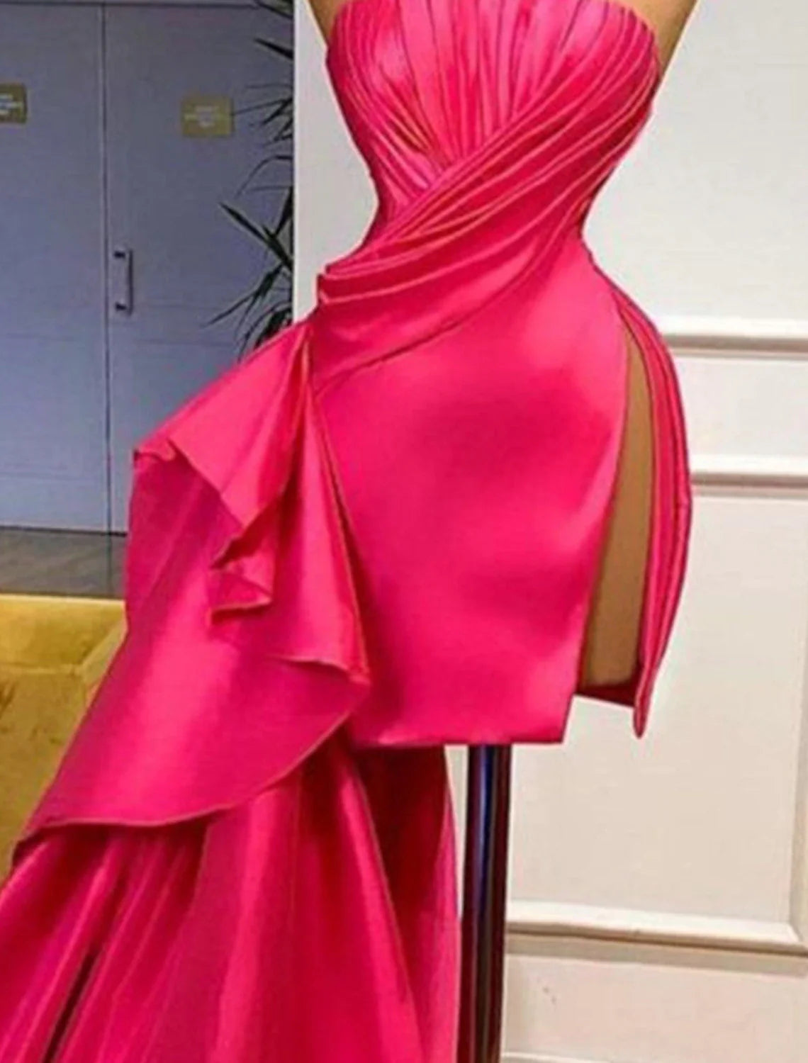 DingjiSheath / Column Cocktail Dresses Sexy Dress Summer Short / Mini Sleeveless Strapless Barbiecore Satin with Ruched