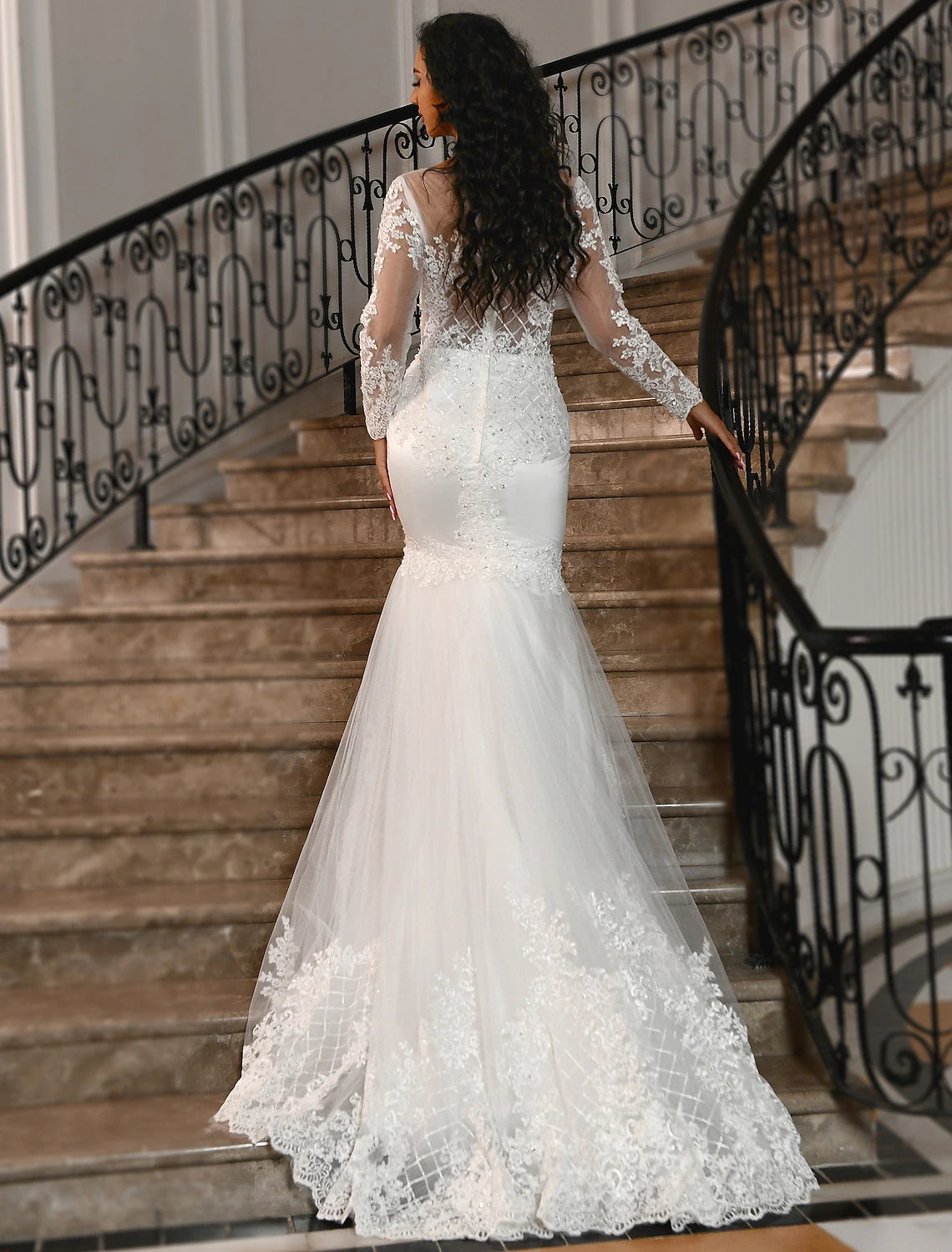 Engagement Formal Fall Wedding Dresses Mermaid / Trumpet V Neck Long Sleeve Court Train Lace Bridal Gowns With Beading Appliques Summer Wedding Party, Women‘s Clothing