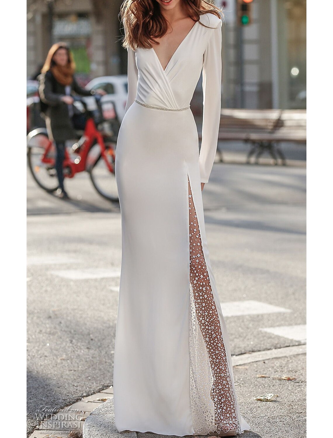 Beach Casual Glitter & Sparkle Wedding Dresses Sheath / Column V Neck Long Sleeve Sweep / Brush Train Stretch Fabric Bridal Gowns With Sash / Ribbon Bow(s)