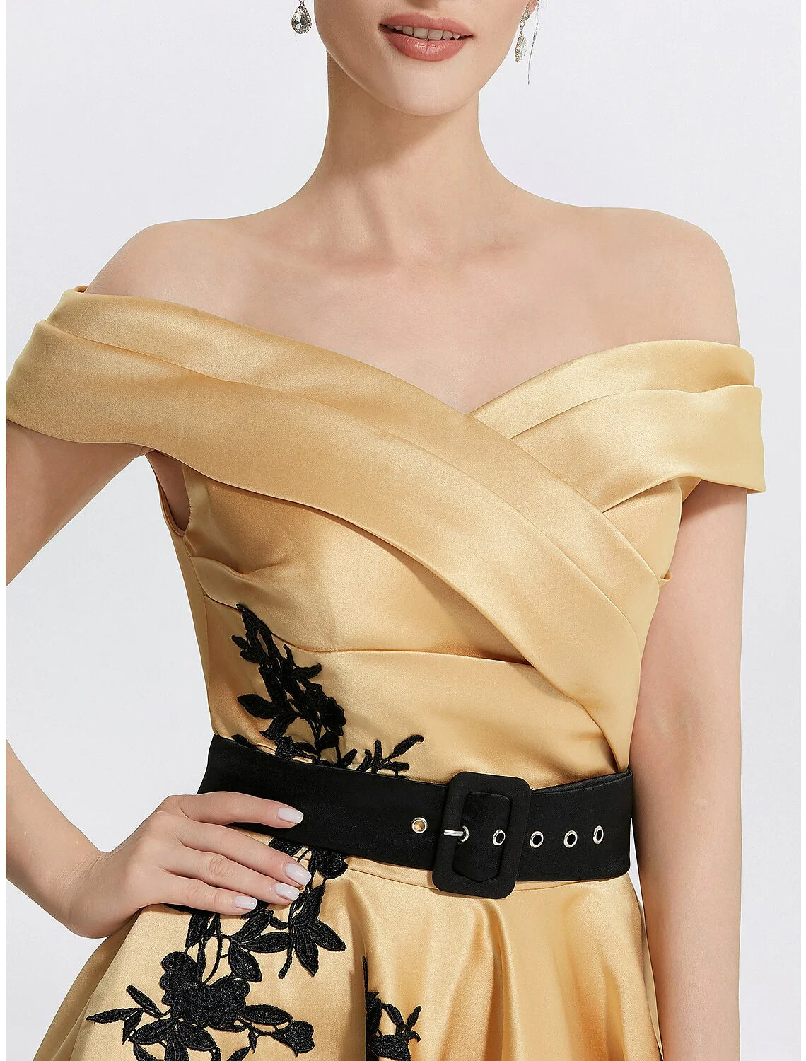 DingjiA-Line Cocktail Dresses Elegant Dress Formal Prom Tea Length Sleeveless Off Shoulder Satin with Appliques