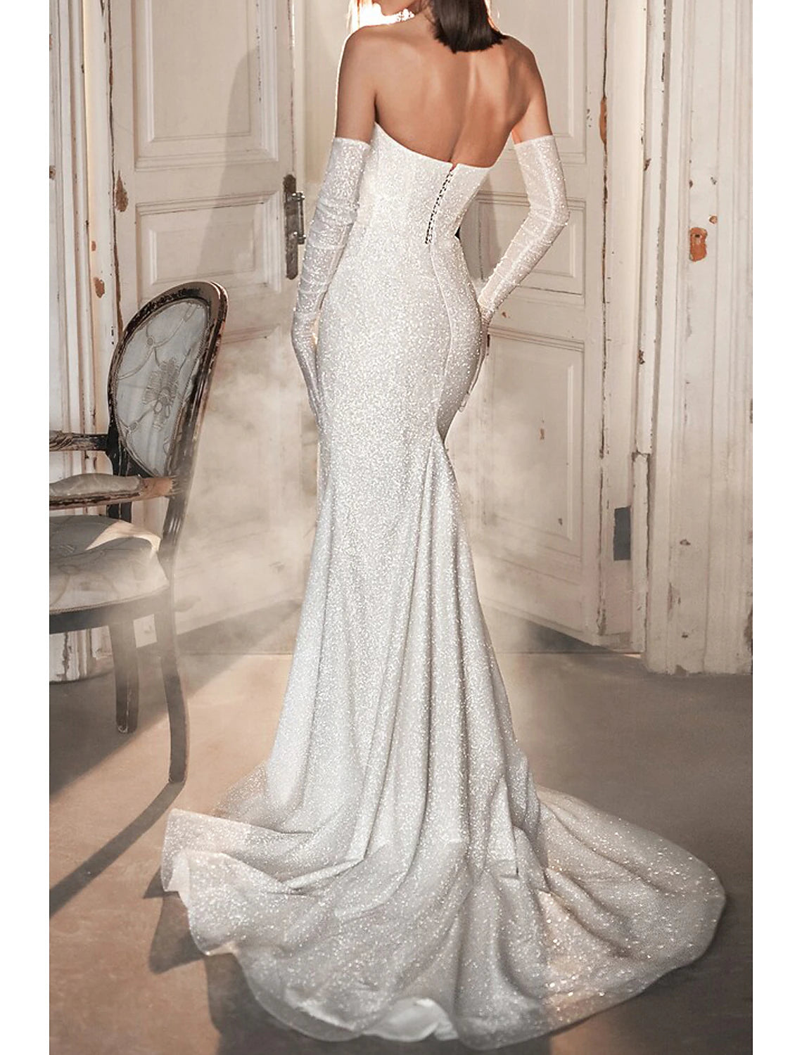 Hall Sparkle & Shine Casual Wedding Dresses Mermaid / Trumpet Sweetheart Strapless Court Train Sequined Bridal Gowns With Ruched Solid Color