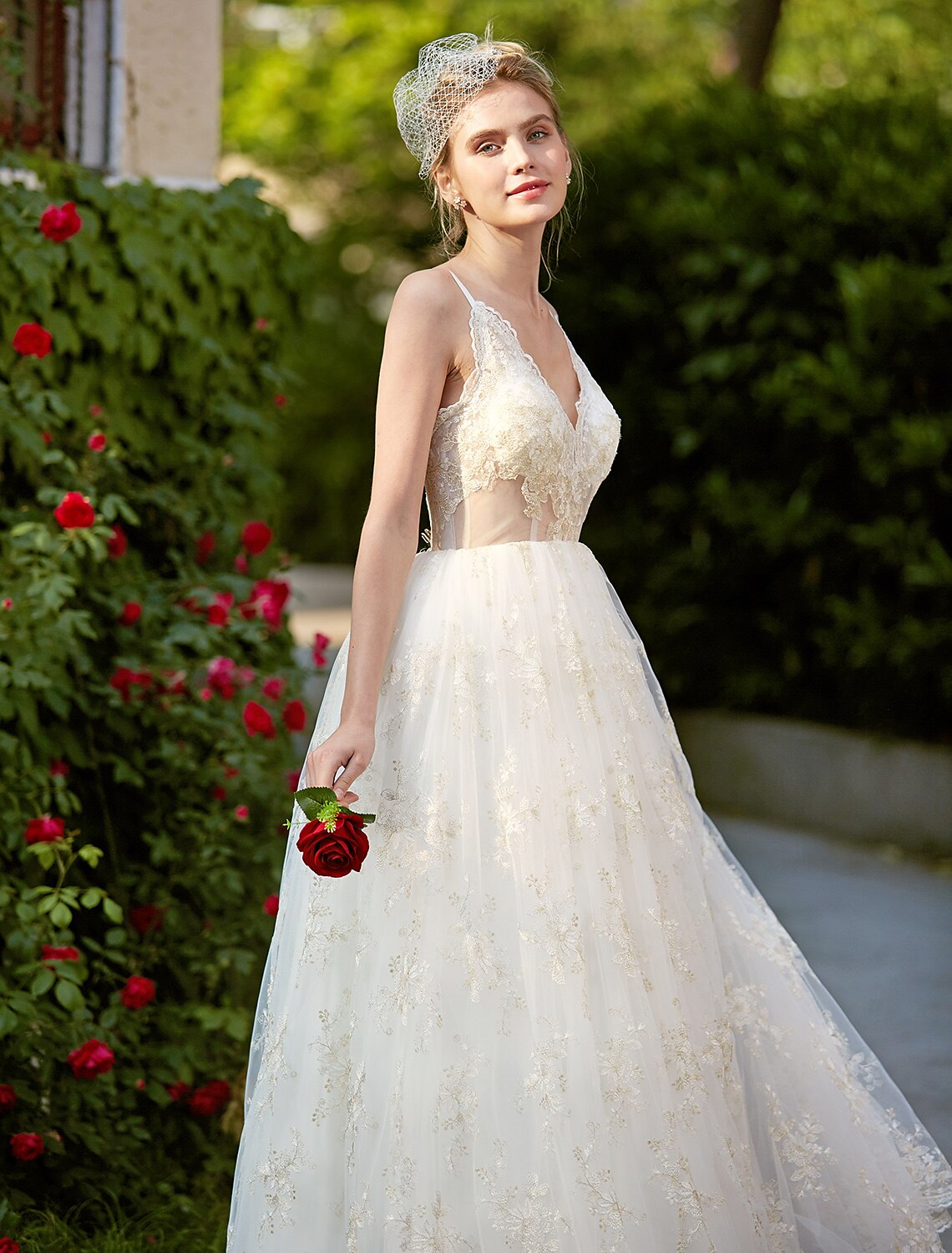 Wedding Dresses A-Line V Neck Sleeveless Floor Length Lace Bridal Gowns With Appliques
