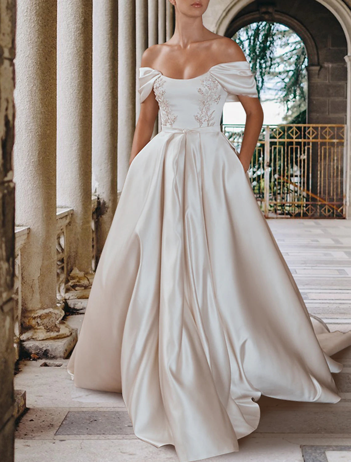 Engagement Formal Wedding Dresses A-Line Off Shoulder Cap Sleeve Court Train Satin Bridal Gowns With Pleats Beading