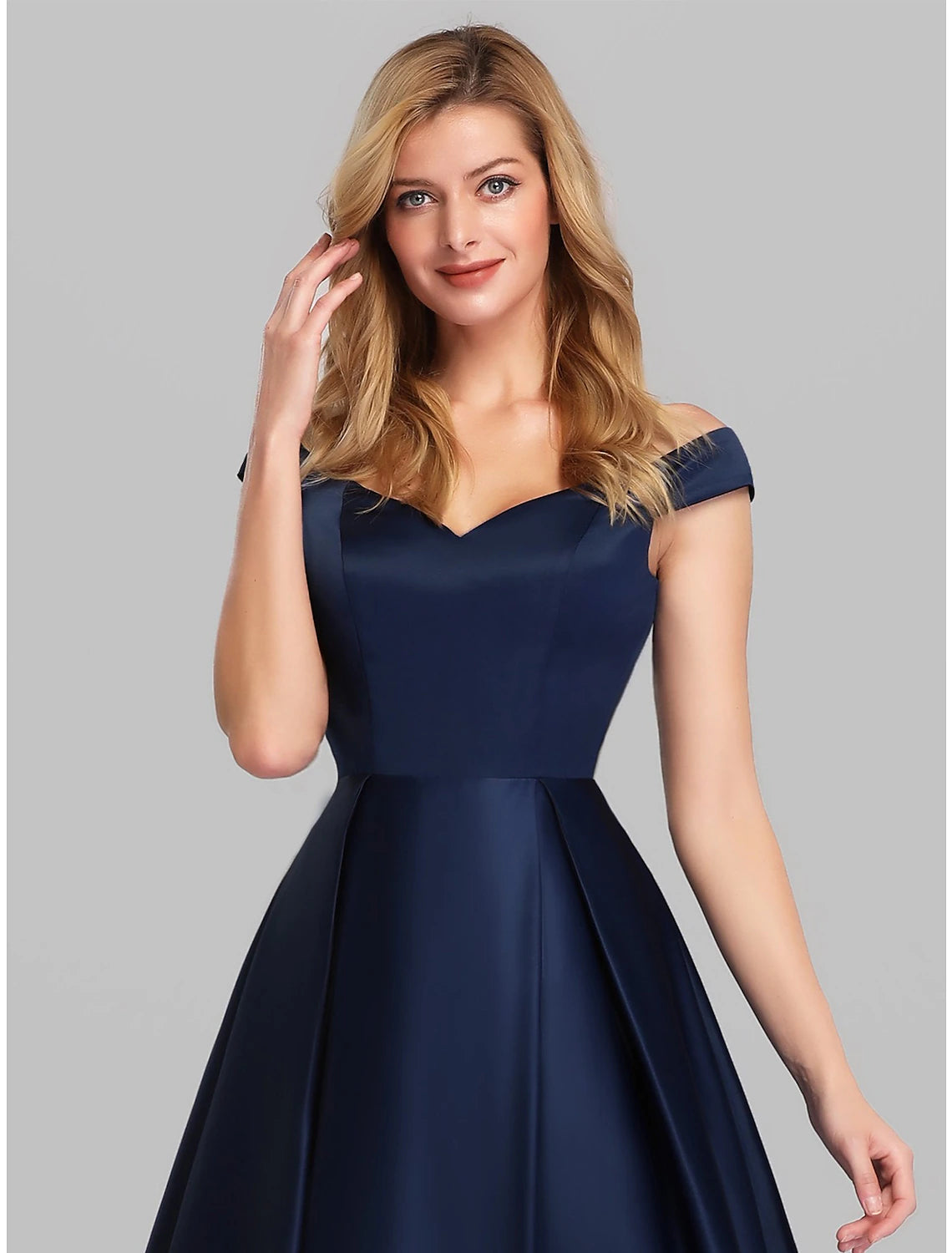 A-Line Evening Gown Elegant & Luxurious Dress Wedding Guest Formal Evening Floor Length Sleeveless Plunging Neck Satin with Ruched